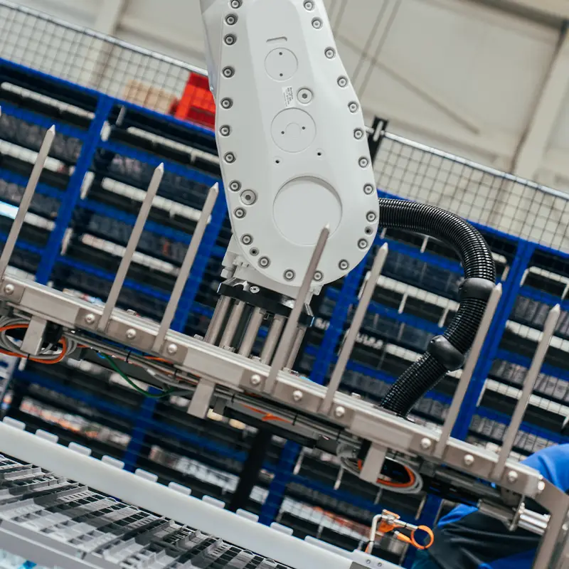 ElstoSmartSolutions-Blog-Automatisch-depalletiseren-800×800-01
